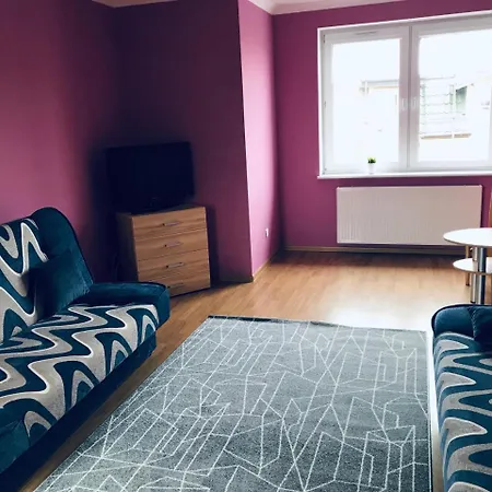 アパート Kilinskiego ウストカ